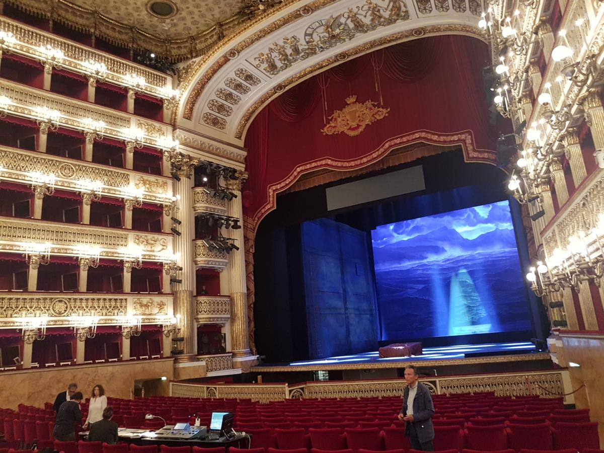 Al Teatro San Carlo